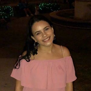 Meet your Posher, Maya